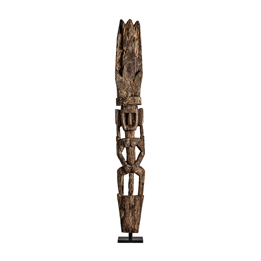 Escultura pie