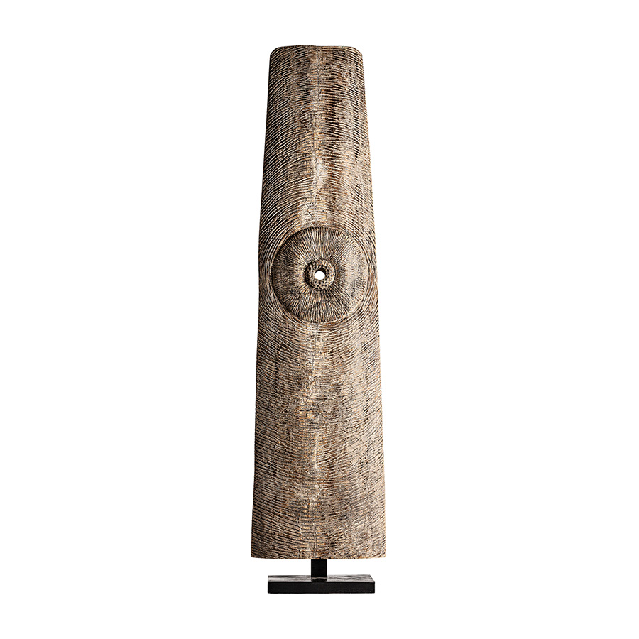 Escultura pie