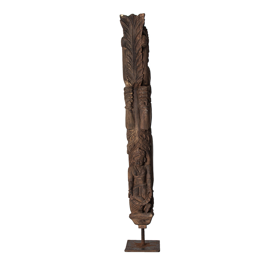 Escultura pie