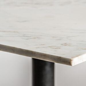 combinado con madera de mango y acero. Producto desmontable.