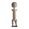 Figura decorativa barry de estilo étnico fabricado en madera tropical en color negro combinado con hierro en color natural.
