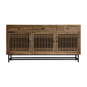 Aparador xuzhou de estilo oriental fabricado en madera de olmo en color negro combinado con hierro en color natural.