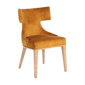 Silla dozza de estilo vintage fabricado en tela en color ocre combinado con madera abedul y espuma.
