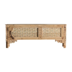 Consola Lakato de estilo étnico fabricado en madera de teka en color marrón con acabado envejecido.