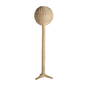 Lámpara de pie Sphere de estilo boho fabricado en ratán en color marrón claro.
