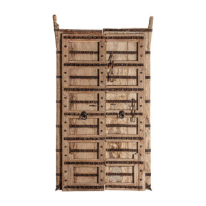 Puerta Sacha de estilo étnico fabricado en madera de teka en color marrón. Producto desmontable.