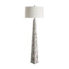Lámpara de pie Dina de estilo art deco fabricado en mármol en color gris combinado con hierro en color negro y algodón bouclé en color blanco. Producto desmontable.
