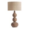 Lámpara de sobremesa Touches de estilo contemporáneo fabricado en madera de mango en color marrón combinado con yute en color crema. Producto desmontable.