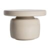 Mesa auxiliar zorbig de estilo contemporáneo fabricado en madera dm en color blanco roto combinado con fibra de vidrio en color blanco roto.