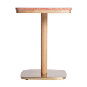 Mesa bar alferce de estilo art deco fabricado en terrazo en color rojo combinado con acero en color oro y madera.