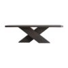 Mesa comedor Yvore de estilo contemporáneo fabricado en madera roble en color negro.