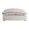Módulo sofá reposapiés bief de estilo clásico fabricado en poliéster en color blanco roto combinado con madera de pino y espuma. Relleno: 65% espuma 20% fibra 10% pluma de pato 5% entretela. Producto desmontable desenfundable. Compatible con: 35595 35596 35594.