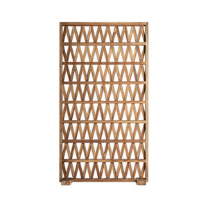 Parabán viriat de estilo boho fabricado en madera de teka en color marrón.