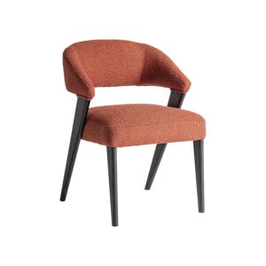Silla Veney de estilo contemporáneo fabricado en poliéster en color terracota con acabado jaspeado combinado con madera roble en color negro y madera de caucho.