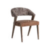 Silla Veney de estilo contemporáneo fabricado en poliéster en color marrón con acabado jaspeado combinado con madera roble en color marrón y madera de caucho.