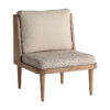 Sillón cismar de estilo colonial fabricado en madera abedul en color marrón. Producto desmontable.