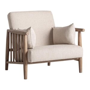 Sillón Grebin de estilo contemporáneo fabricado en madera abedul en color marrón combinado con algodón en color beige. Producto desenfundable.