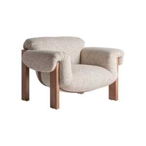 Sillón Uznach de estilo contemporáneo fabricado en madera de caucho en color marrón combinado con poliéster en color beige con acabado jaspeado y espuma.