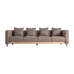 Sofá Carlton de estilo colonial fabricado en poliéster en color beige con acabado jaspeado combinado con madera de pino en color marrón claro y espuma. Producto desenfundable.
