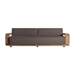 Sofá corba de estilo colonial fabricado en madera de teka reciclada en color marrón con acabado natural combinado con polipropileno reciclado y espuma. Producto desmontable desenfundable.